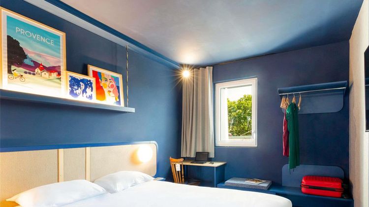 greet hotel Salon-de-Provence Room
