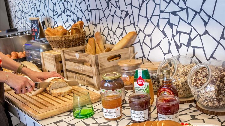 Ibis Styles Salon De Provence Other