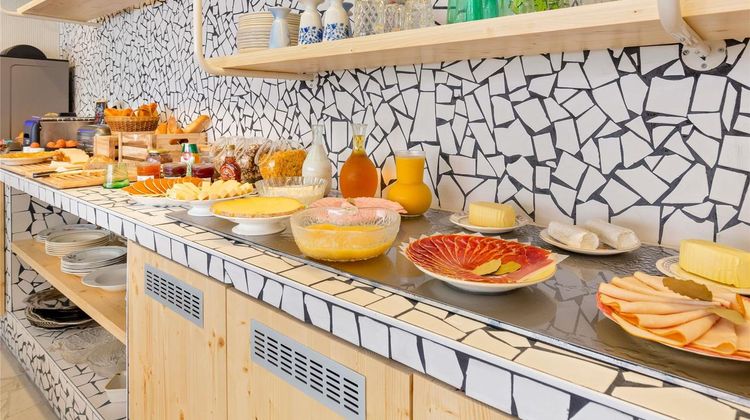 Ibis Styles Salon De Provence Restaurant
