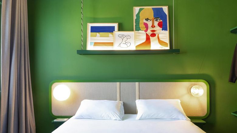 <b>Ibis Styles Salon De Provence Room</b>. Images powered by <a href="https://iceportal.shijigroup.com/" title="IcePortal" target="_blank">IcePortal</a>.