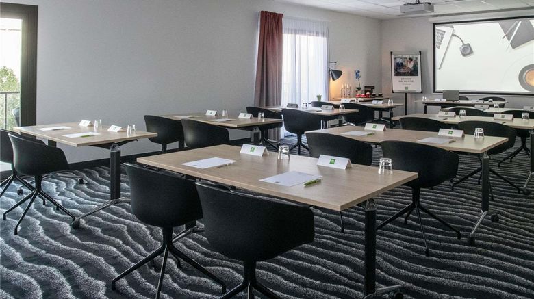 <b>Ibis Styles Porto-Vecchio Meeting</b>. Images powered by <a href="https://iceportal.shijigroup.com/" title="IcePortal" target="_blank">IcePortal</a>.