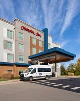 Hampton Inn Airport Century Place