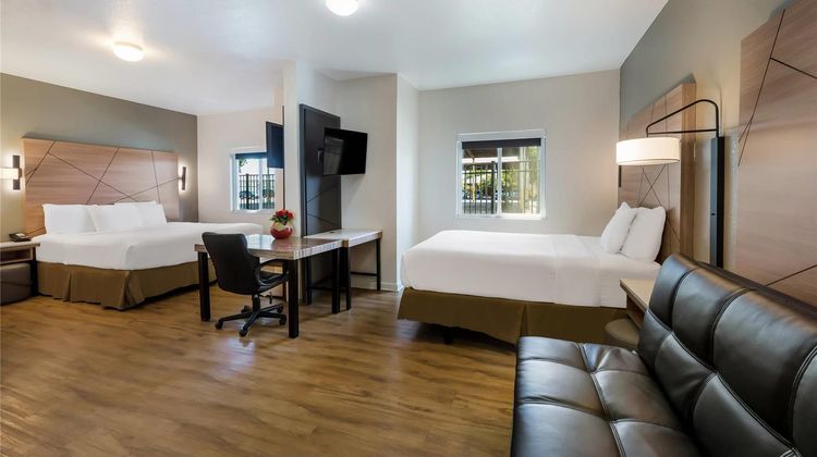 Quality Inn Yuba City Suite