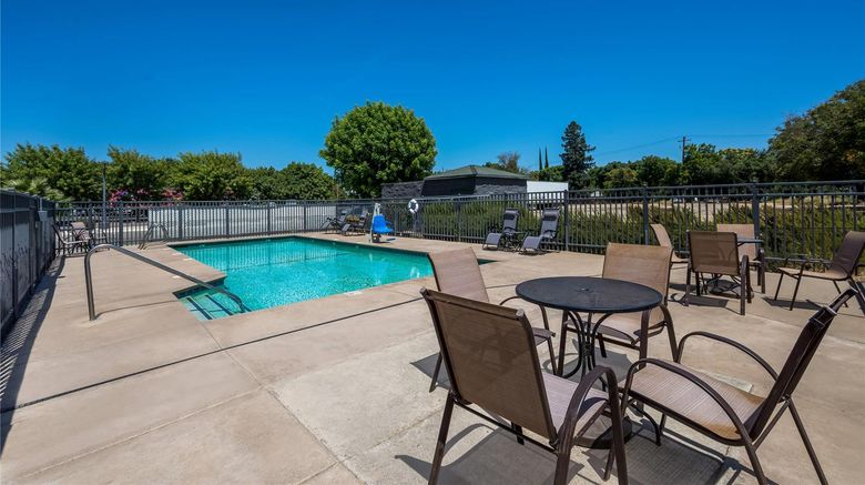 <b>Quality Inn Yuba City Pool</b>. Images powered by <a href="https://iceportal.shijigroup.com/" title="IcePortal" target="_blank">IcePortal</a>.