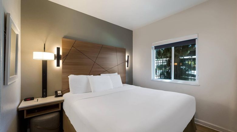 <b>Quality Inn Yuba City Suite</b>. Images powered by <a href="https://iceportal.shijigroup.com/" title="IcePortal" target="_blank">IcePortal</a>.
