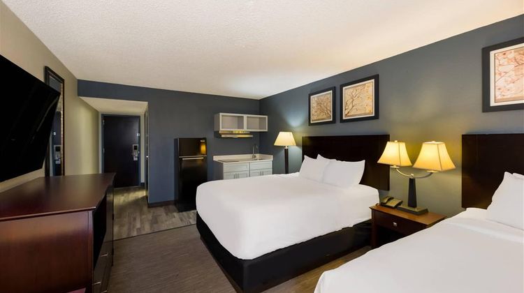 Suburban Studios San Angelo Room