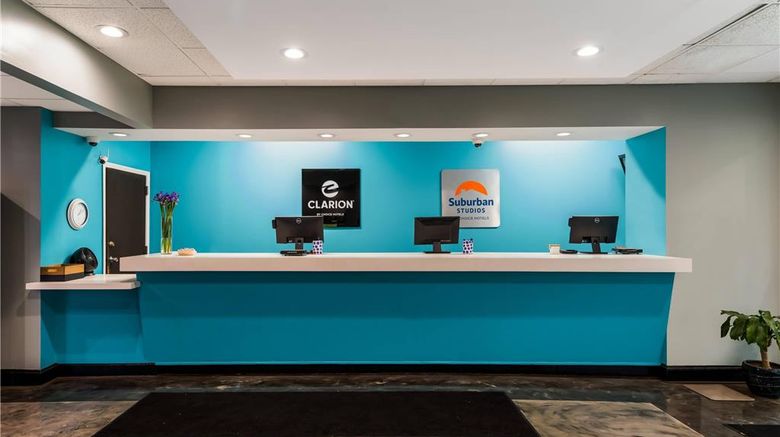<b>Suburban Studios San Angelo Lobby</b>. Images powered by <a href="https://iceportal.shijigroup.com/" title="IcePortal" target="_blank">IcePortal</a>.