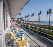 Beach Street Inn and Suites Exterior