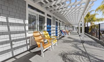 Beach Street Inn and Suites