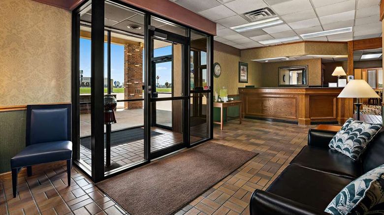 <b>Rodeway Inn McPherson East Lobby</b>. Images powered by <a href="https://iceportal.shijigroup.com/" title="IcePortal" target="_blank">IcePortal</a>.