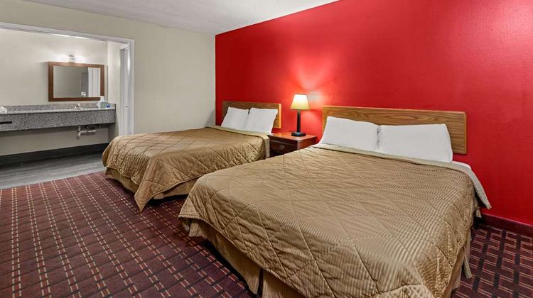 Rodeway Inn Room