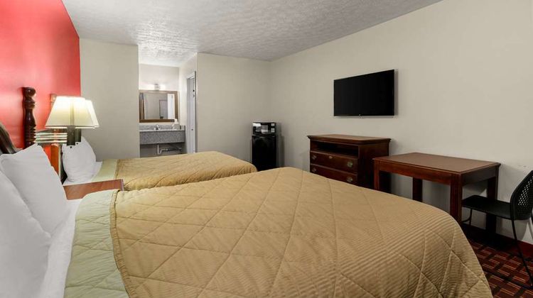 Rodeway Inn Room