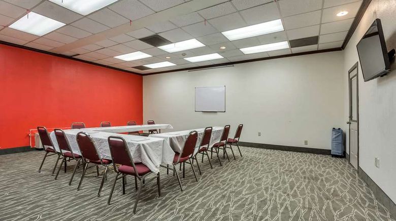 <b>Clarion Inn Meeting</b>. Images powered by <a href="https://iceportal.shijigroup.com/" title="IcePortal" target="_blank">IcePortal</a>.