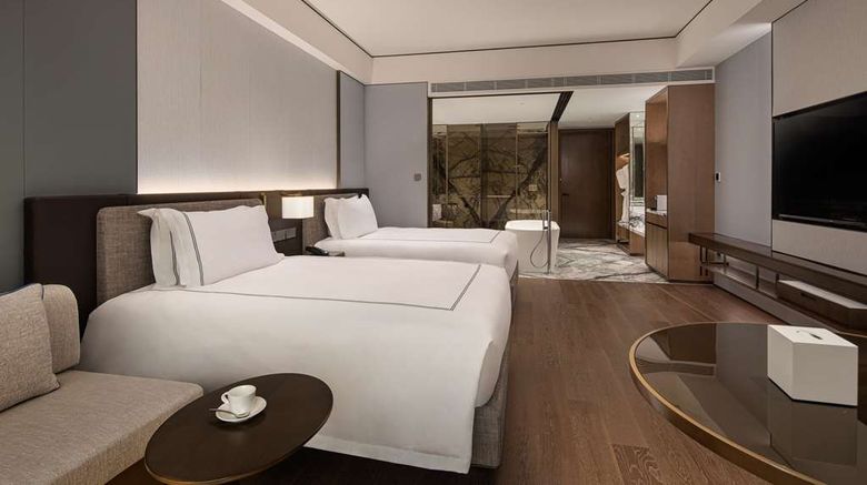 <b>Wyndham Grand Lishui Downtown Room</b>. Images powered by <a href="https://iceportal.shijigroup.com/" title="IcePortal" target="_blank">IcePortal</a>.