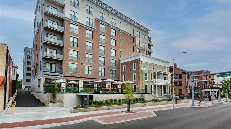 <b>Hyatt Place Newark Main Street Exterior</b>. Images powered by <a href="https://iceportal.shijigroup.com/" title="IcePortal" target="_blank">IcePortal</a>.