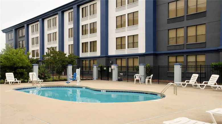 <b>Clarion Jacksonville Pool</b>. Images powered by <a href="https://iceportal.shijigroup.com/" title="IcePortal" target="_blank">IcePortal</a>.