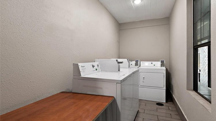Econo Lodge Inn & Suites Other