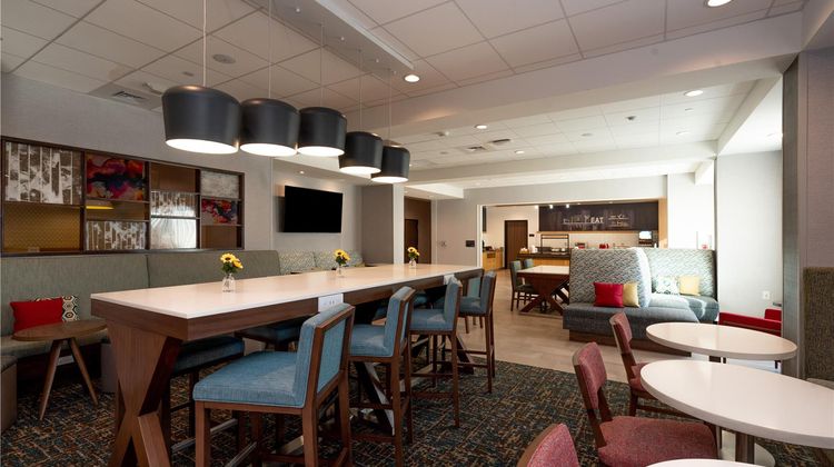 Hampton Inn Needles Restaurant