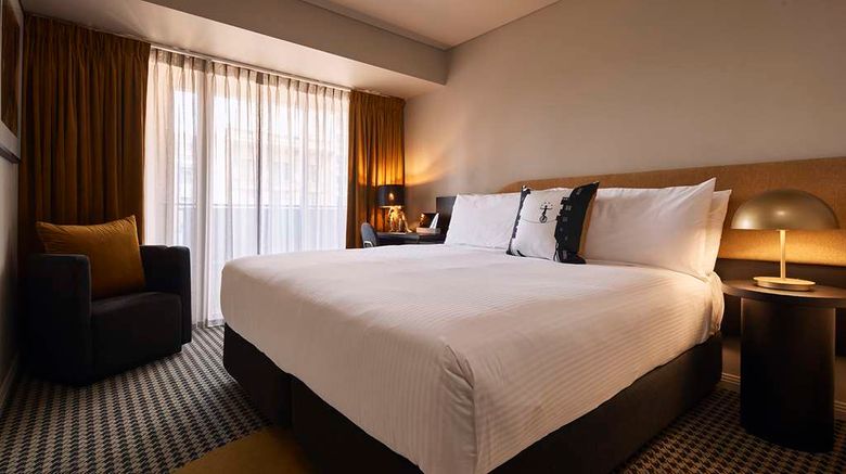 <b>The Capitol Hotel Room</b>. Images powered by <a href="https://iceportal.shijigroup.com/" title="IcePortal" target="_blank">IcePortal</a>.
