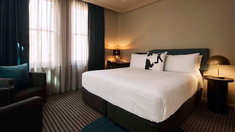 <b>The Capitol Hotel Room</b>. Images powered by <a href="https://iceportal.shijigroup.com/" title="IcePortal" target="_blank">IcePortal</a>.
