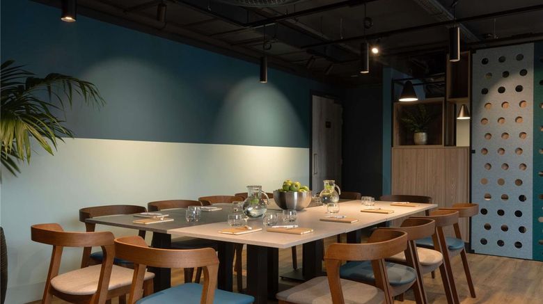 <b>Aparthotel Adagio Antwerp City Center Meeting</b>. Images powered by <a href="https://iceportal.shijigroup.com/" title="IcePortal" target="_blank">IcePortal</a>.