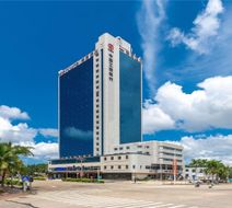 Mercure Danzhou Yangpu Seaview Exterior