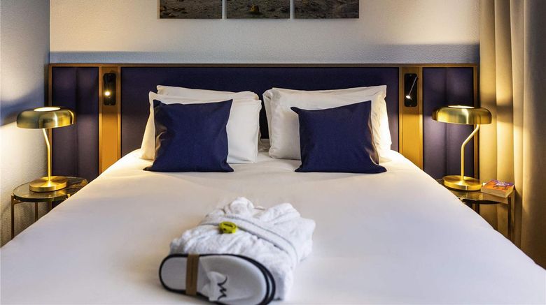<b>Mercure Toulouse Aeroport Blagnac Room</b>. Images powered by <a href="https://iceportal.shijigroup.com/" title="IcePortal" target="_blank">IcePortal</a>.