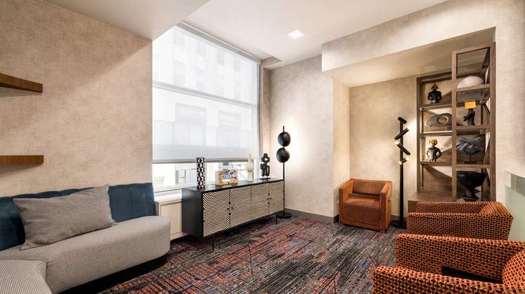DoubleTree by Hilton NY Midtown 5th Ave Lobby