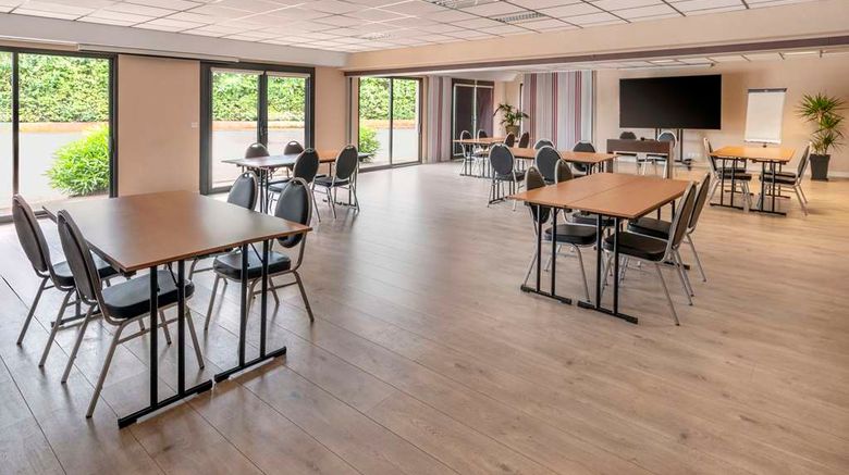 <b>Best Western Terre de Provence Meeting</b>. Images powered by <a href="https://iceportal.shijigroup.com/" title="IcePortal" target="_blank">IcePortal</a>.