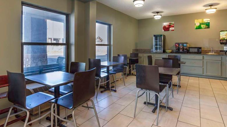 <b>Quality Inn Spartanburg Northwest Restaurant</b>. Images powered by <a href="https://iceportal.shijigroup.com/" title="IcePortal" target="_blank">IcePortal</a>.