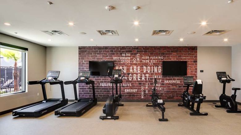<b>Ayres Hotel Rialto Fontana Health</b>. Images powered by <a href="https://iceportal.shijigroup.com/" title="IcePortal" target="_blank">IcePortal</a>.