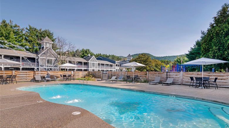 <b>Green Granite Inn & Conference Center Pool</b>. Images powered by <a href="https://iceportal.shijigroup.com/" title="IcePortal" target="_blank">IcePortal</a>.