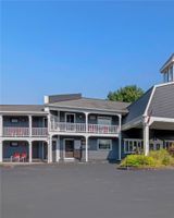 Green Granite Inn & Conference Center