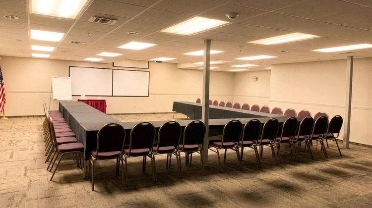 Green Granite Inn & Conference Center Meeting