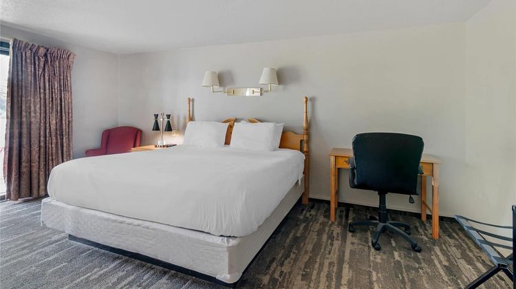 Green Granite Inn & Conference Center Room