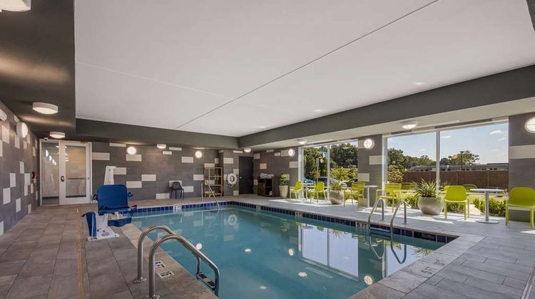 Home2 Suites by Hilton Cookeville Pool