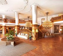 Interalpen Hotel Tyrol Lobby