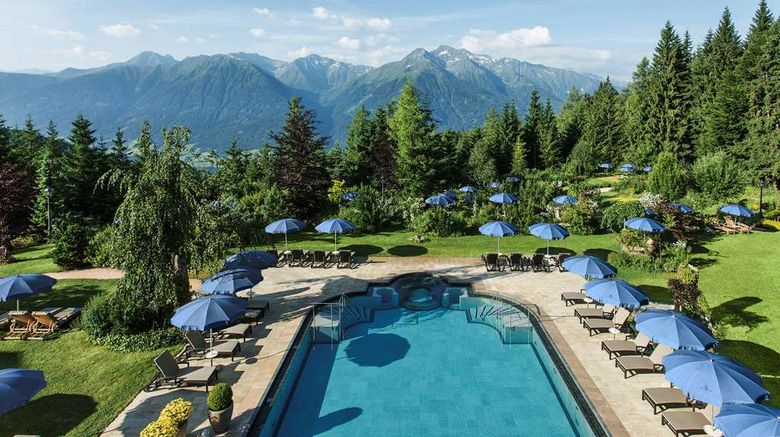 <b>Interalpen Hotel Tyrol Pool</b>. Images powered by <a href="https://iceportal.shijigroup.com/" title="IcePortal" target="_blank">IcePortal</a>.