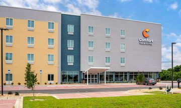 Comfort Inn and Suites