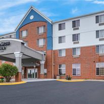 Mainstay Suites Fitchburg - Madison