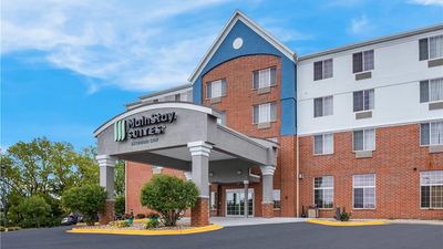 Mainstay Suites Fitchburg - Madison