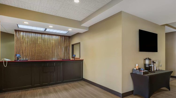 Mainstay Suites Fitchburg - Madison Lobby