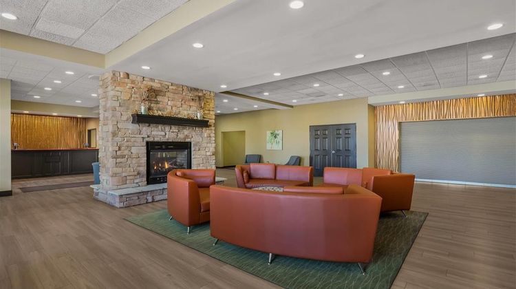 Mainstay Suites Fitchburg - Madison Lobby