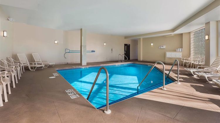 MainStay Suites Pool