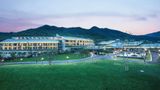 Howard Johnson Dongqian Lake Plaza Exterior