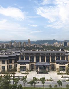 DoubleTree by Hilton Cangnan