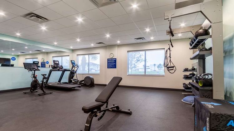 Tru by Hilton Destin Health