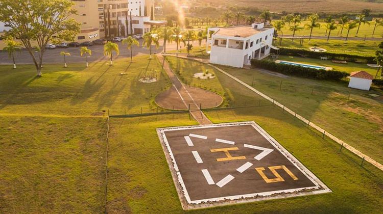 Ramada by Wyndham Furnaspark Other