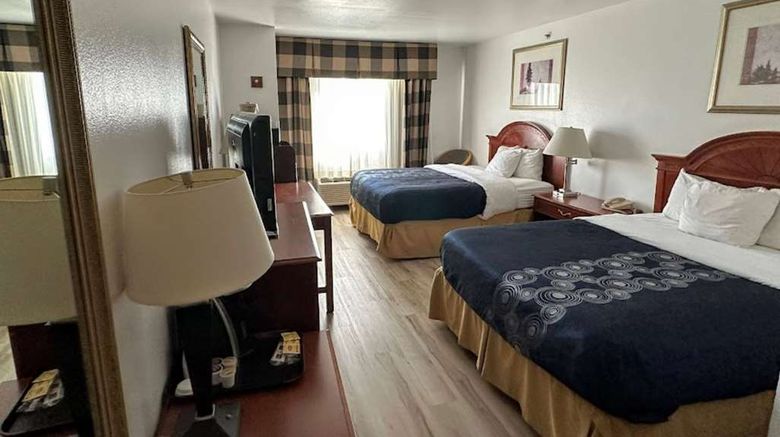 <b>Wingate by Wyndham Eagle Vail Room</b>. Images powered by <a href="https://iceportal.shijigroup.com/" title="IcePortal" target="_blank">IcePortal</a>.