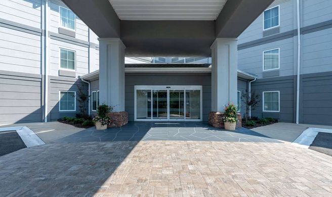 TRYP by Wyndham N I-10 Capital Circle Exterior